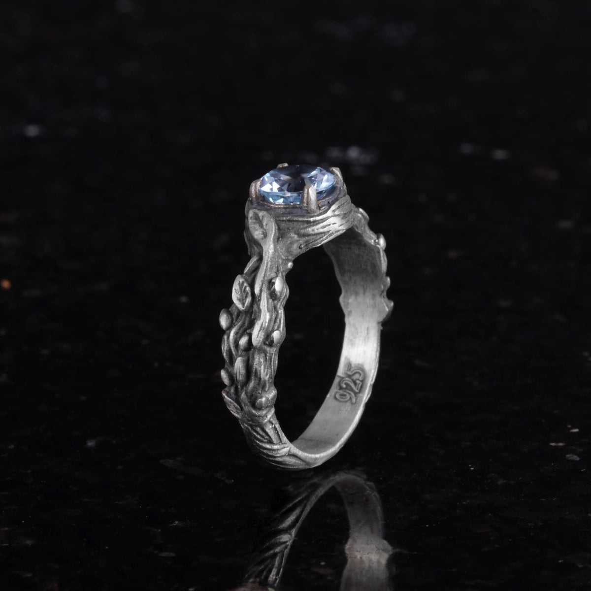 Natural Blue Topaz Stone Ring - 925 Sterling Silver — 6