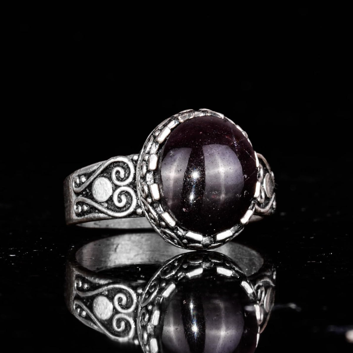 925 Sterling Silver Men's Ring - Handmade Heart Pattern Natural Star Garnet Stone — 6