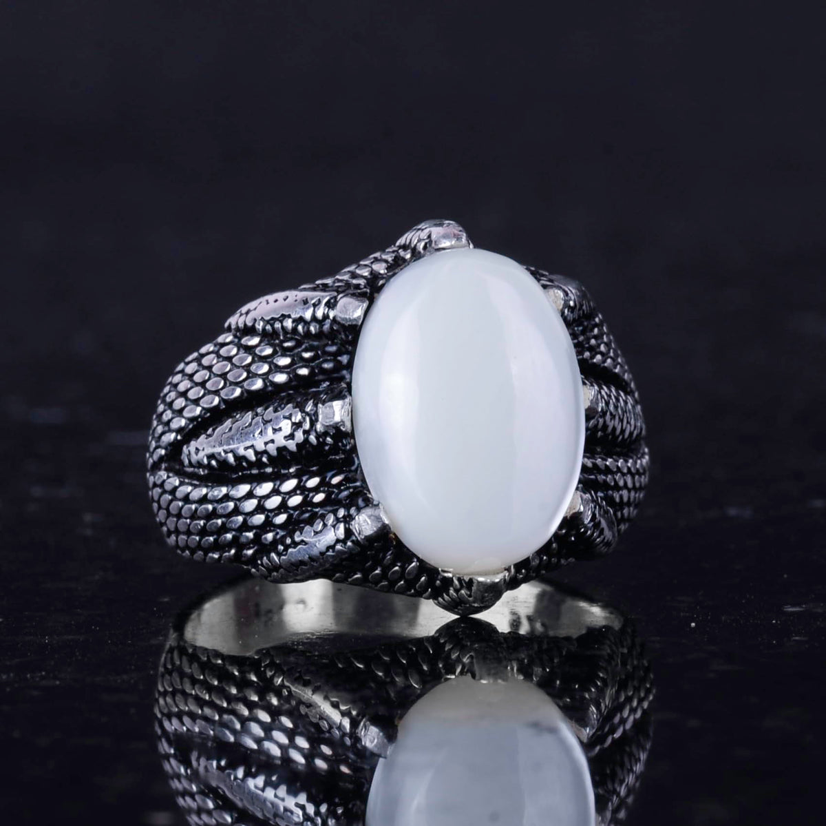 925 Sterling Silver Claw Ring with Natural Mother of Pearl Stone — 5