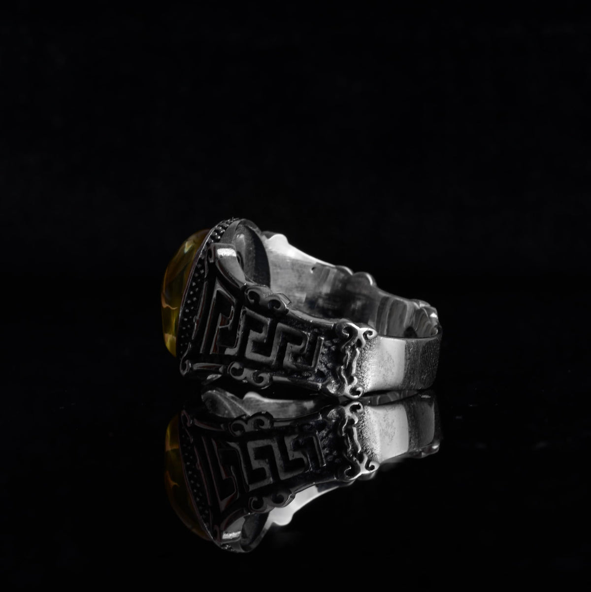 KAMBO Natural Amber Stone Men's Ring – 925 Sterling Silver Labyrinth Design Vintage Style Ring (Amber-2) — 6