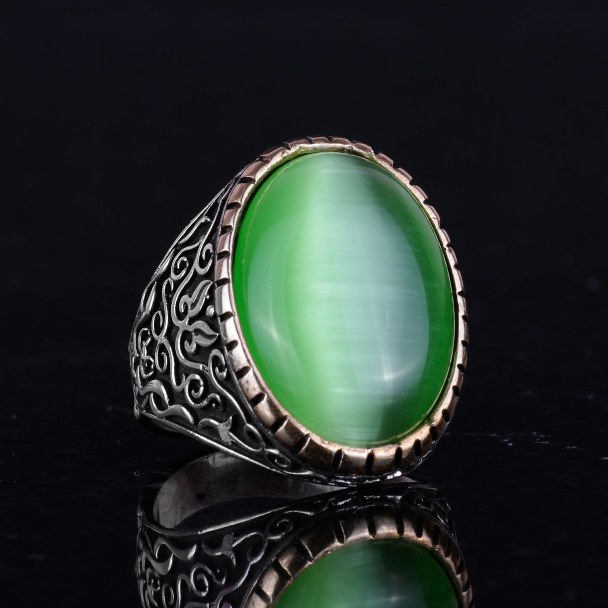 925 Sterling Silver Men's Ring, Large Ring (Light Green Cat's Eye Stone) — 6