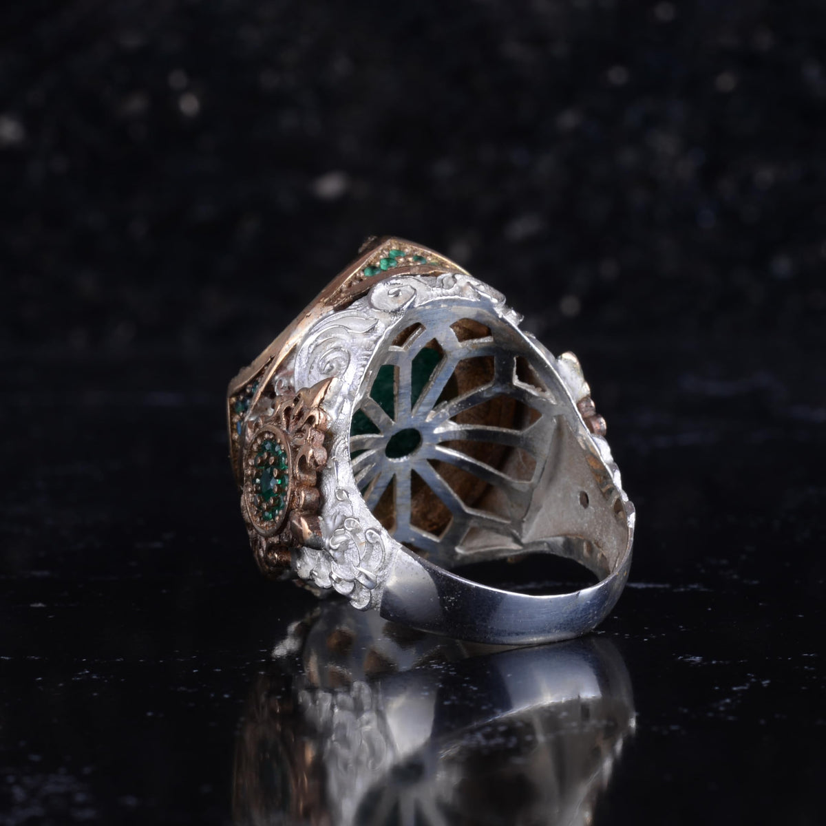KAMBO Natural Stone Men's Ring – 925 Sterling Silver Bronze Detail Statement Ring – Large Oval Green Handmade Ring (Malachite) — 7