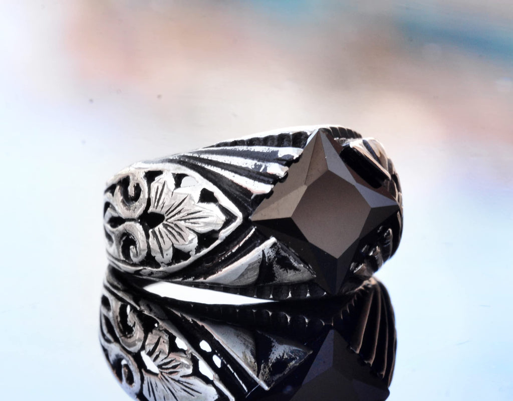 Handcrafted 925 Sterling Silver Men's Ring with Natural Obsidian Stone, Intricate Floral Design, Perfect for Scorpio, Unique Wedding Ring — 3