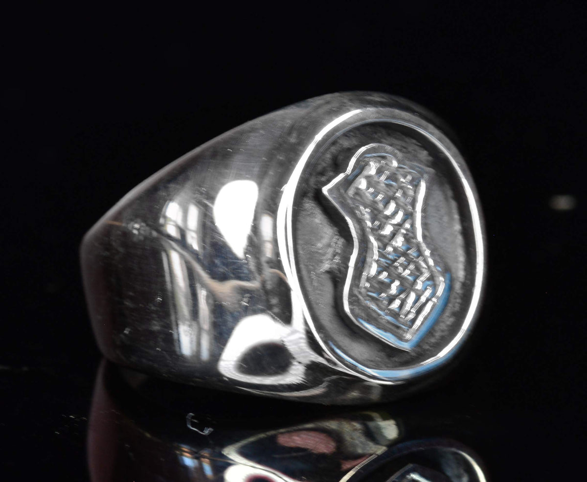 KAMBO Silver Hamsa Ring - Hand of Fatima Ring - Nazar Boncuğu Protection - Simple Everyday Ring — 2