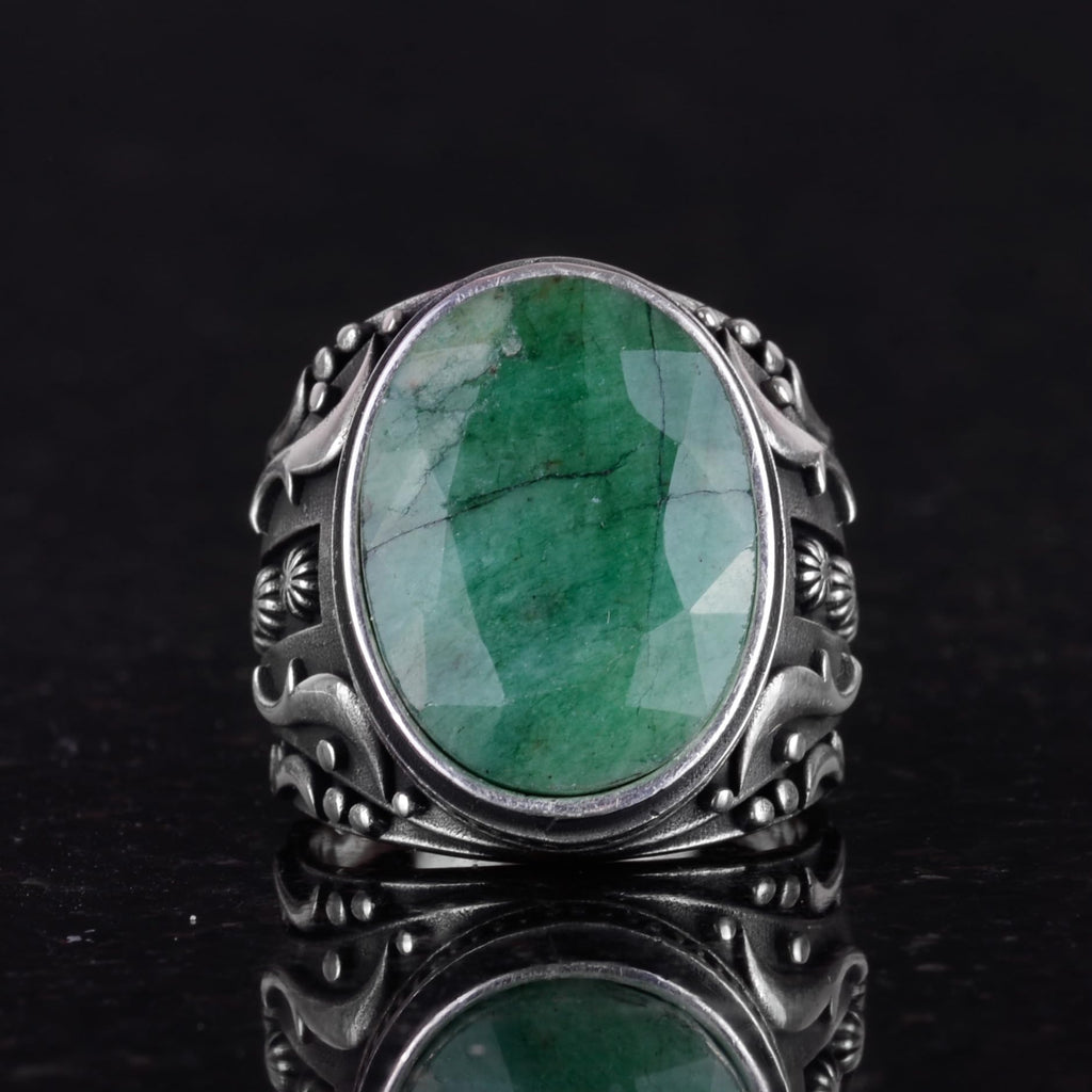 925K Pure Silver Men's Ring, Handmade Natural Emerald Stone Ring, Designer Silver Men's Ring — 4
