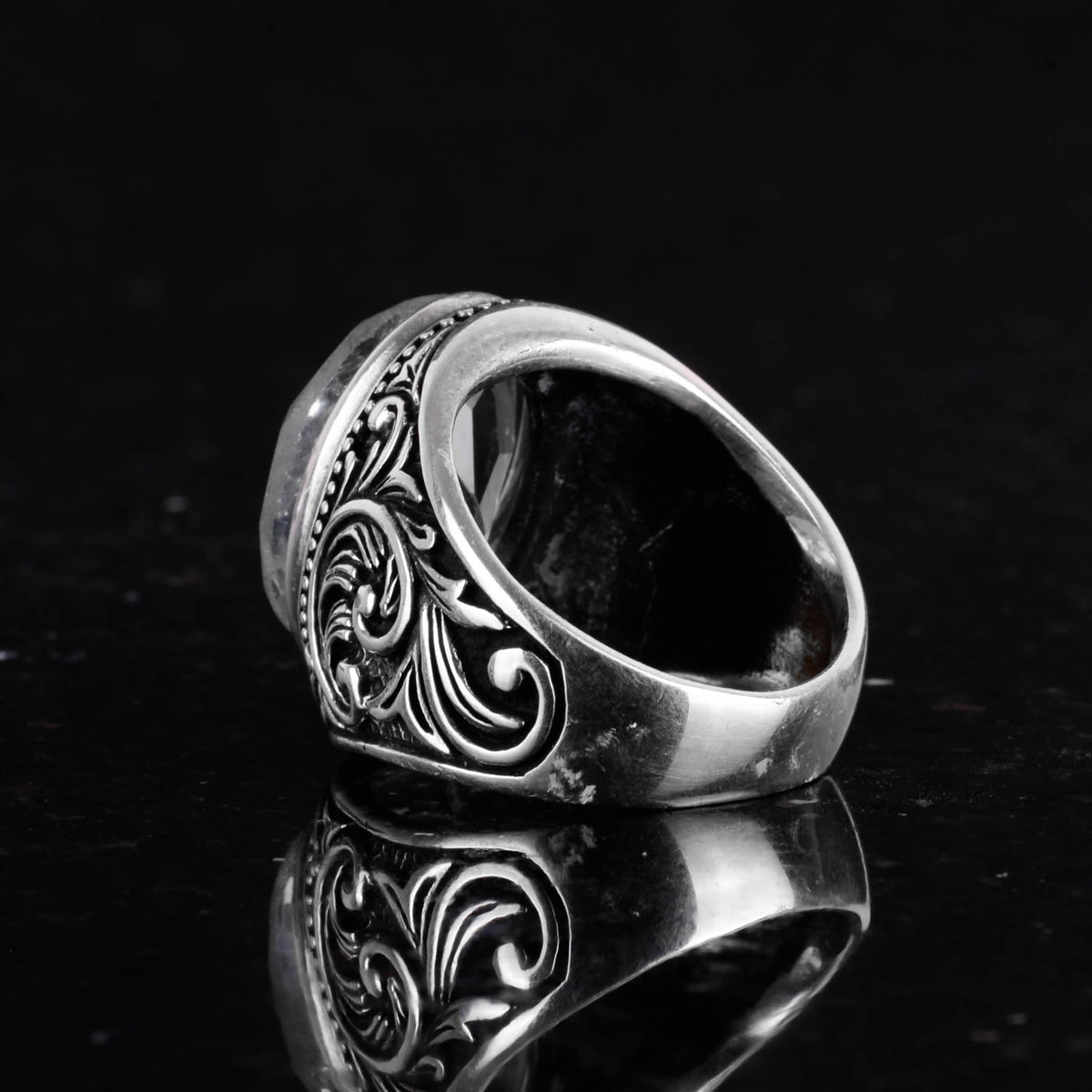 Handmade Green Amethyst Stone Ring - Spiritual 925 Sterling Silver Men's Ring - Intuition and Protection Design — 7