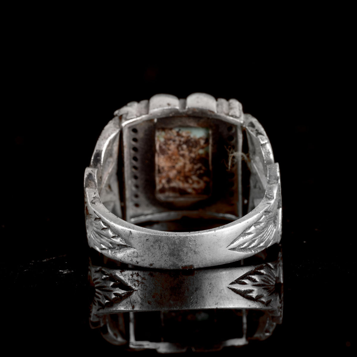 Kambo Rectangular Silver Ring — 7