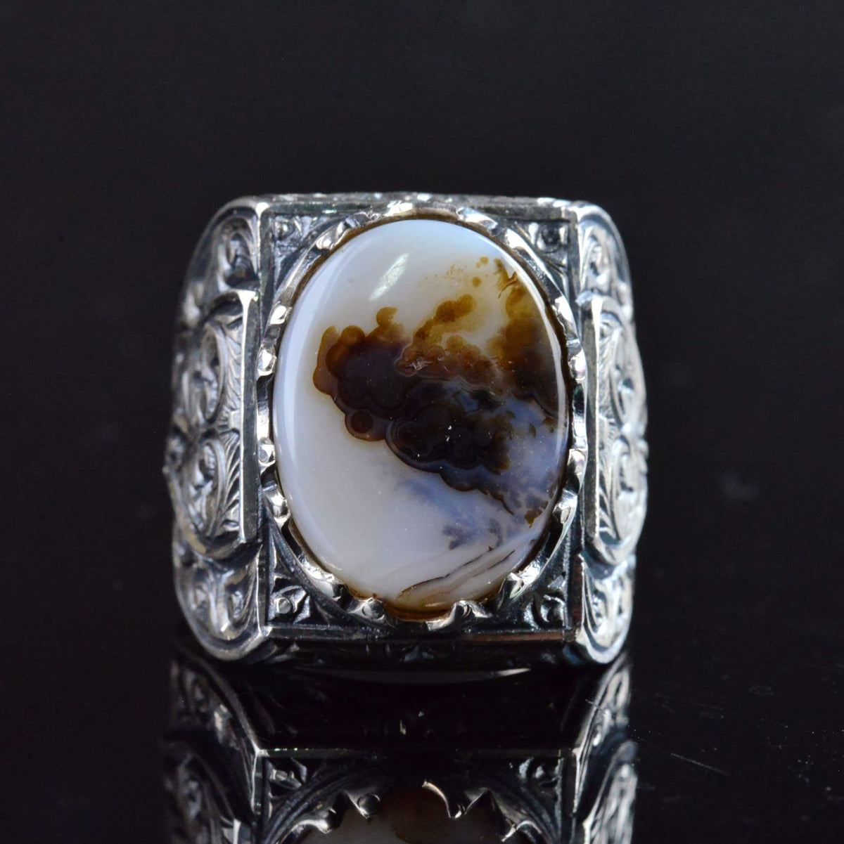KAMBO Natural Agate 925 Sterling Silver Men's Ring with Yemeni Stone, Intricate Engraved Design, Large Bold Unique Patte