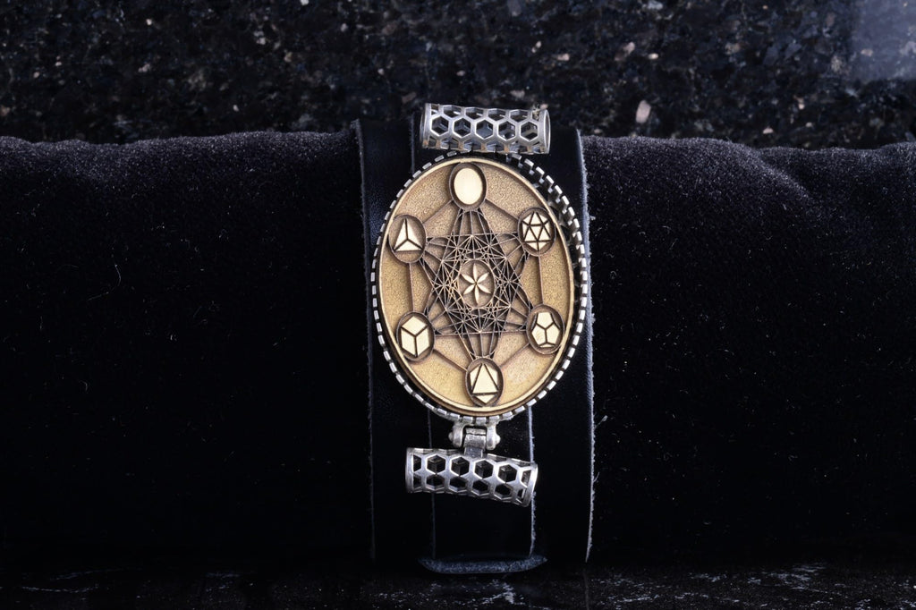 KAMBO Genuine Leather Cuff Bracelet for Men, Metatron Cube Symbol Medallion in 925 Sterling Silver Frame, Handmade Wide 