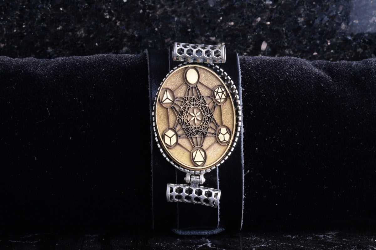 KAMBO Genuine Leather Cuff Bracelet for Men, Metatron Cube Symbol Medallion in 925 Sterling Silver Frame, Handmade Wide 