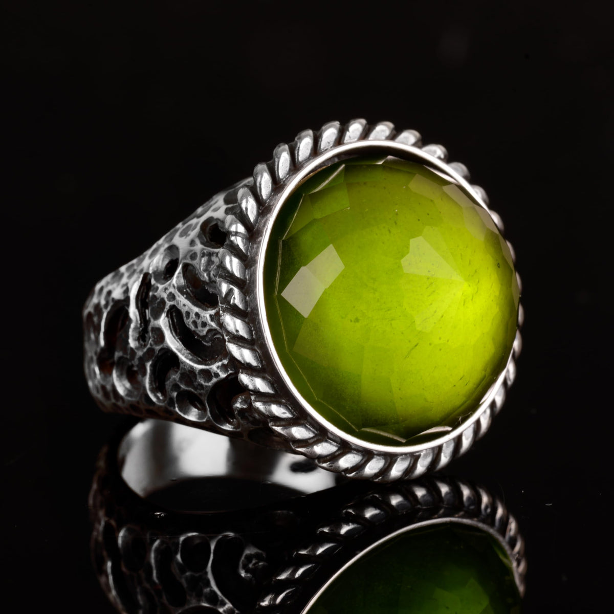 KAMBO Handmade 925 Sterling Silver Men's Peridot Stone Ring Minimalist Vintage Statement Jewelry Elegant Designer Band