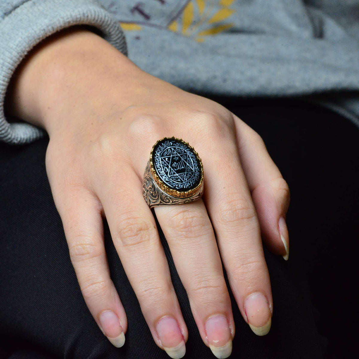 925 Sterling Silver Men's Ring, Black Onyx Stone and Seal of Solomon Design — 7