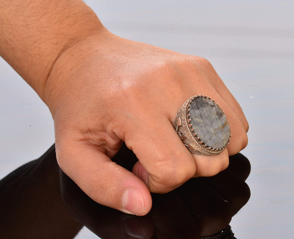 925 Sterling Silver Men's Ring with Natural Labradorite Stone - Detailed Ethnic Design - Handmade Silver Ring — 7