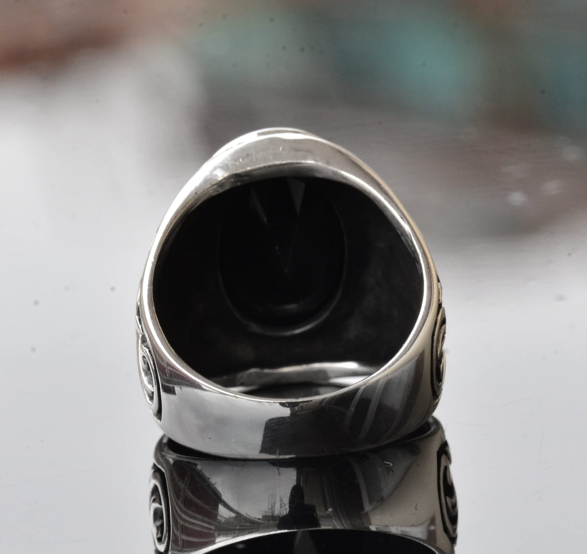 Handmade 925 Sterling Silver Men's Ring with Natural Obsidian Stone, Intricate Band Design, Unique Silver Ring — 6