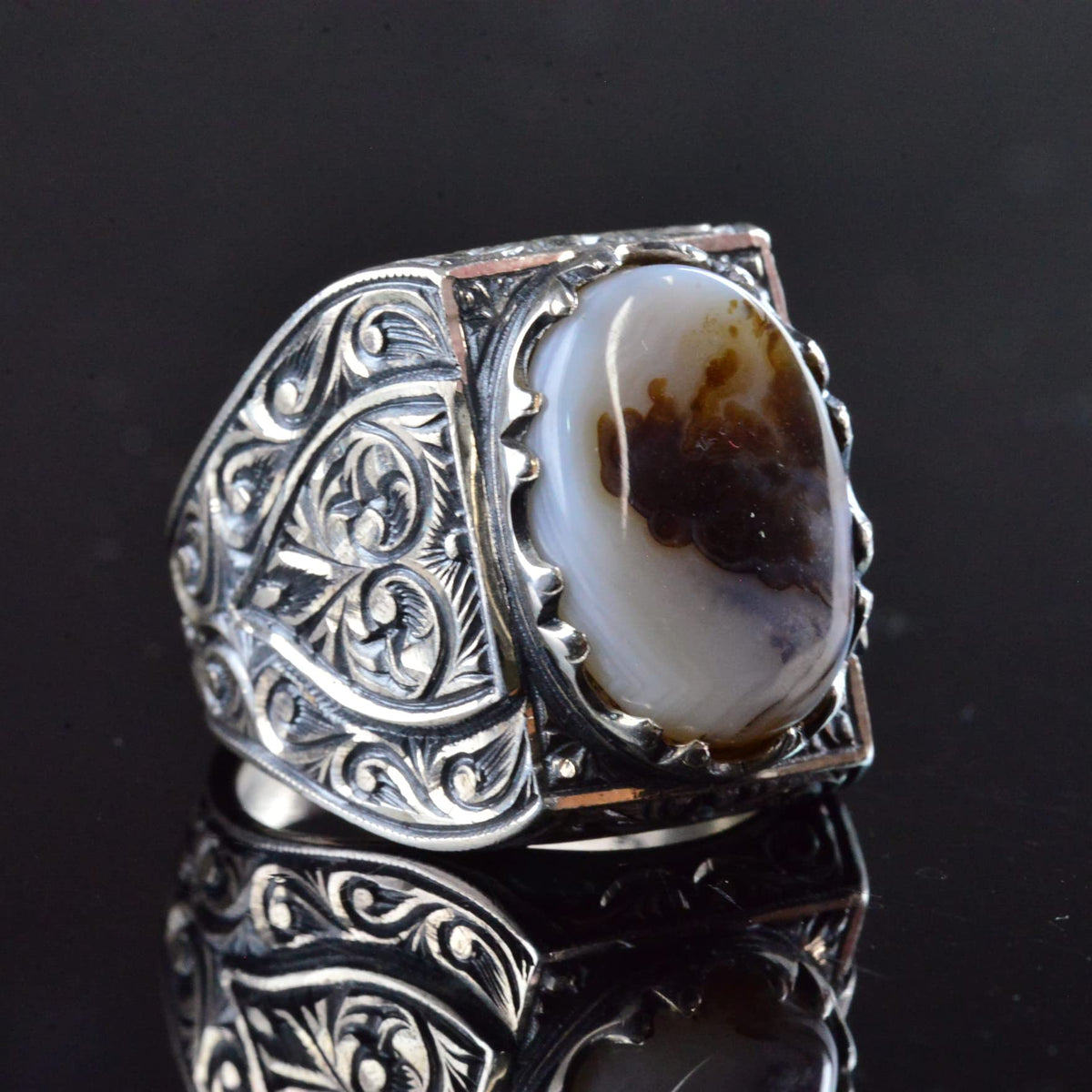 KAMBO Natural Agate 925 Sterling Silver Men's Ring with Yemeni Stone, Intricate Engraved Design, Large Bold Unique Patte
