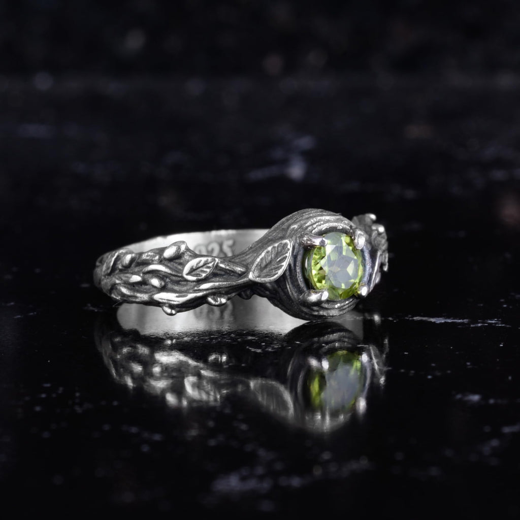 KAMBO Natural Peridot Stone Women's Ring 925 Sterling Silver Leaf Design Solitaire Ring Elegant Handmade Jewelry — 6