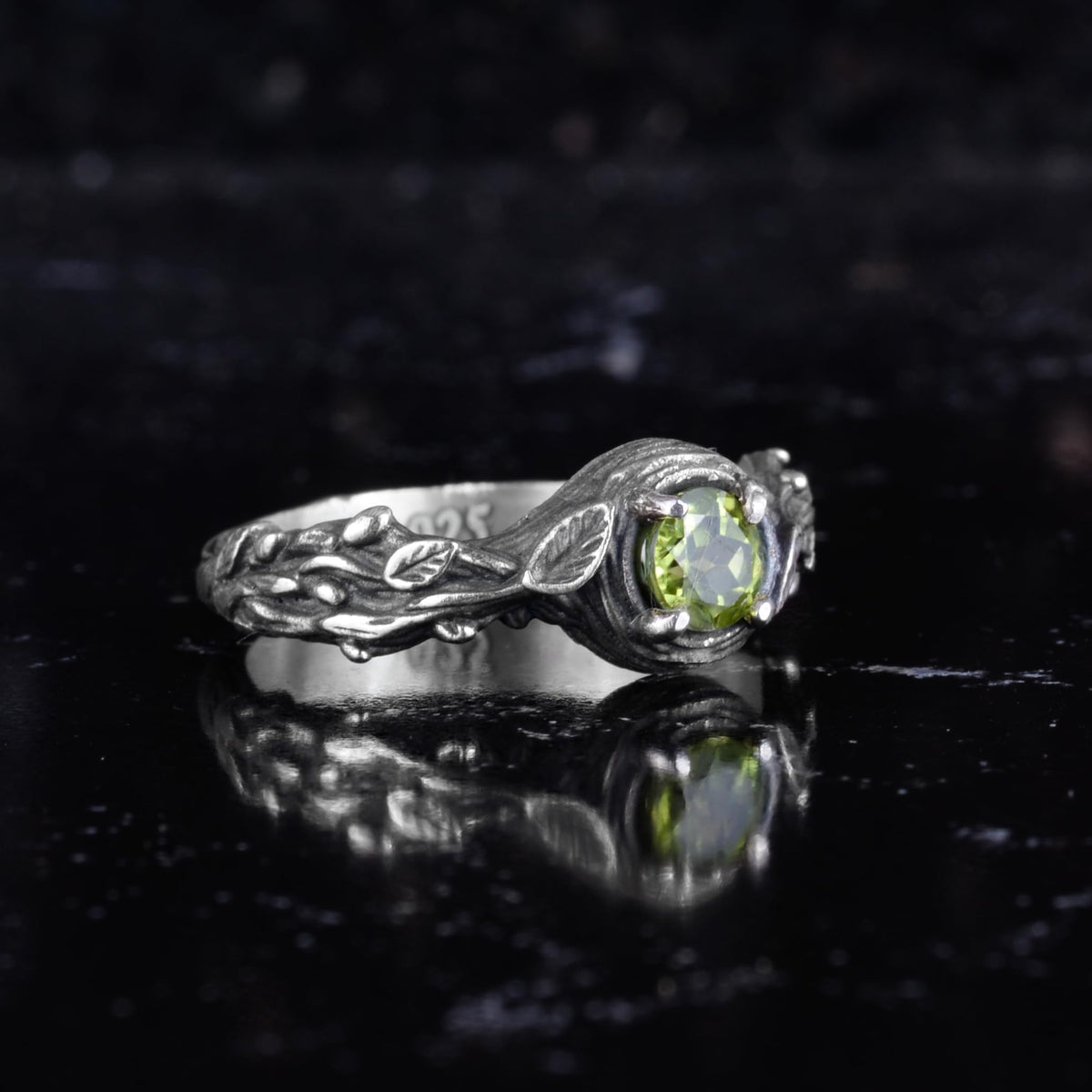 KAMBO Natural Peridot Stone Women's Ring 925 Sterling Silver Leaf Design Solitaire Ring Elegant Handmade Jewelry — 6