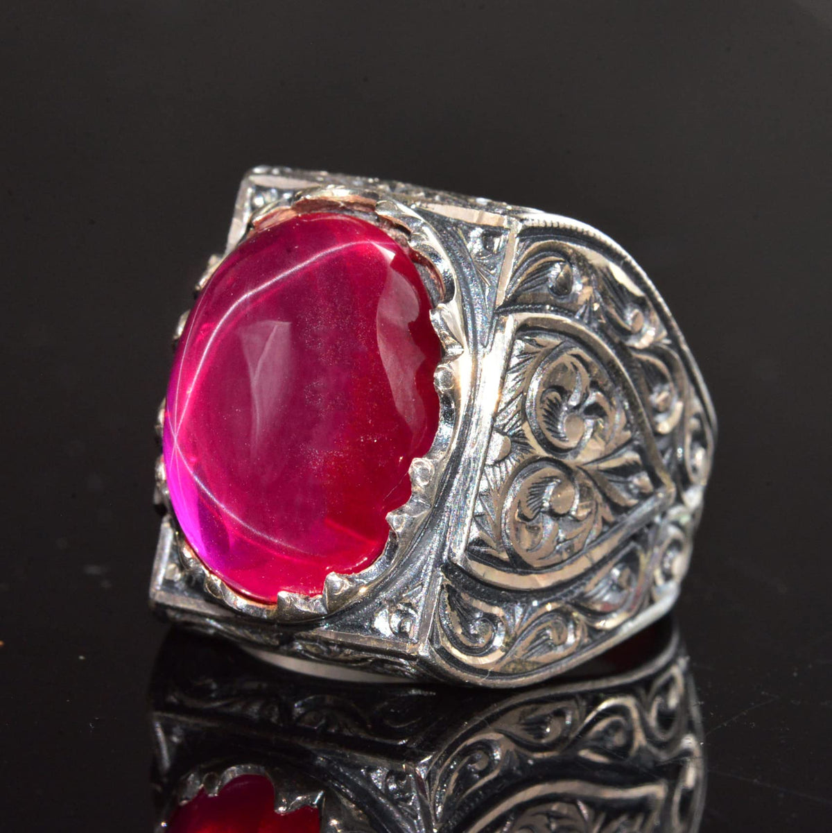 KAMBO Handmade Natural Star Ruby Men's Ring in 925 Sterling Silver with Intricate Six-Ray Star Engraved Design Vintage S