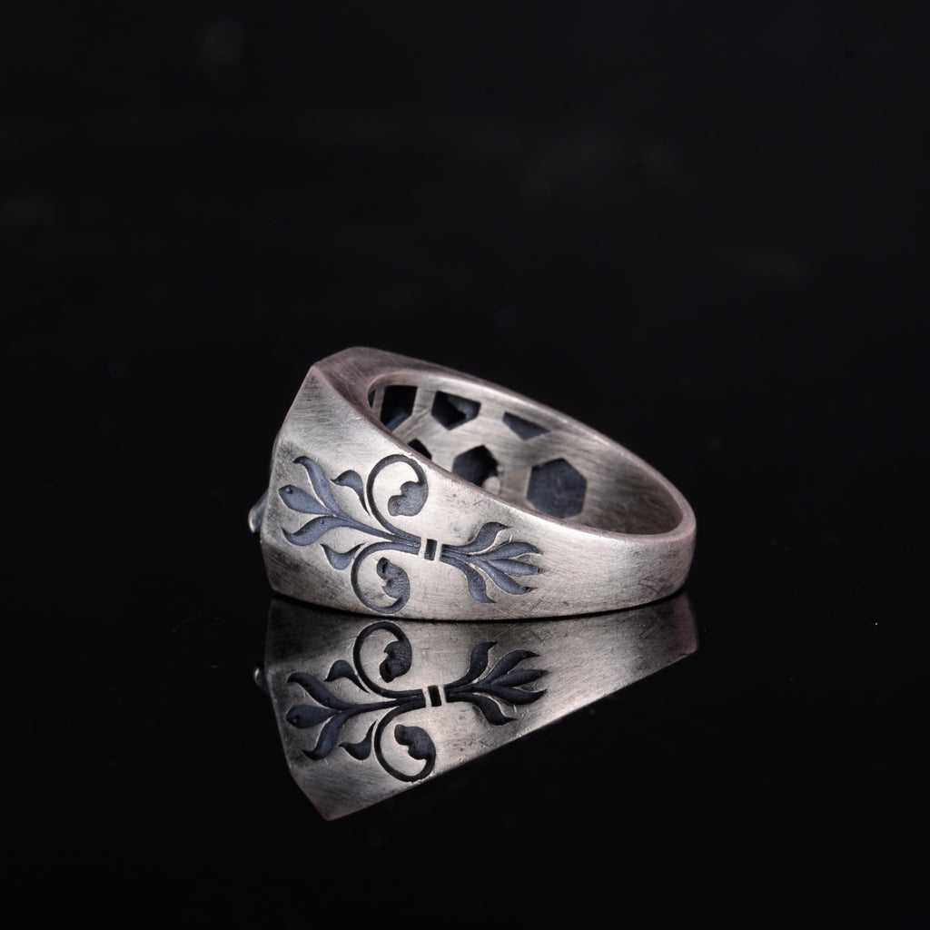 KAMBO 925 Sterling Silver Wolf Skull Men's Ring – Handmade Animal Symbol Jewelry – Decorative Side-Engraved Gothic Statement Ring — 7