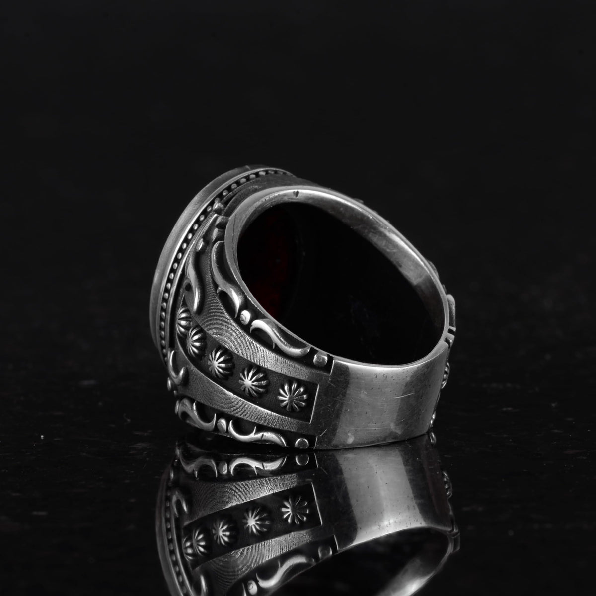 925 Sterling Silver Natural Garnet Stone Ring — 6