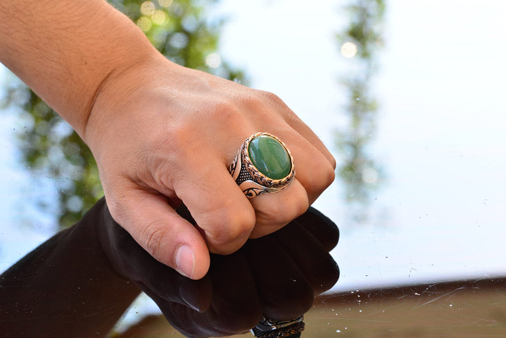 Natural Green Aventurine Oval Ring - 925 Sterling Silver — 7