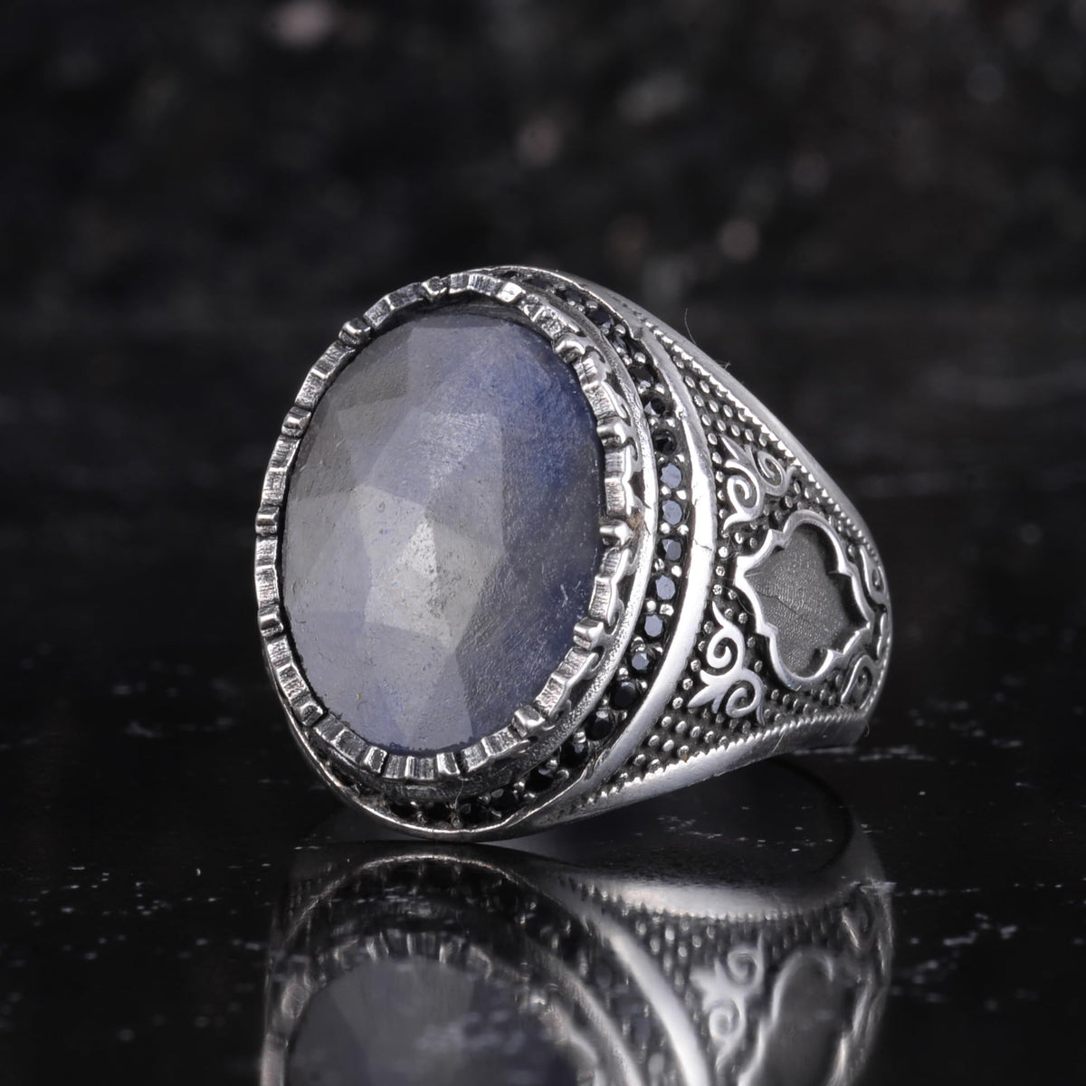 Natural Sapphire Stone Men's Ring 925 Sterling Silver Tooth Frame Black Stone Halo Handmade Statement Ring (Blue Sapphire-1) — 5