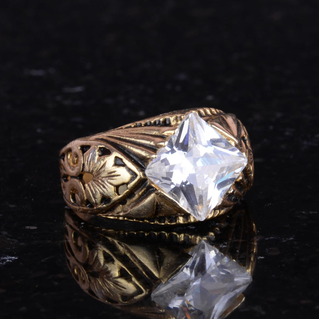 KAMBO Handmade 925 Sterling Silver Ring with Created Crystal Stone, Gold Plated Modern Unisex Statement Jewelry, Elegant