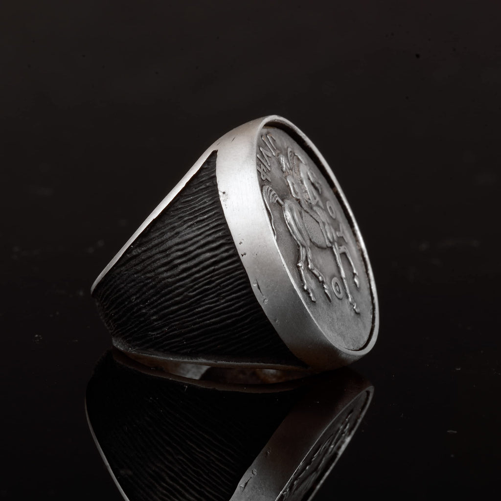 Antique Roman Military, Horse Figure Ring — 5