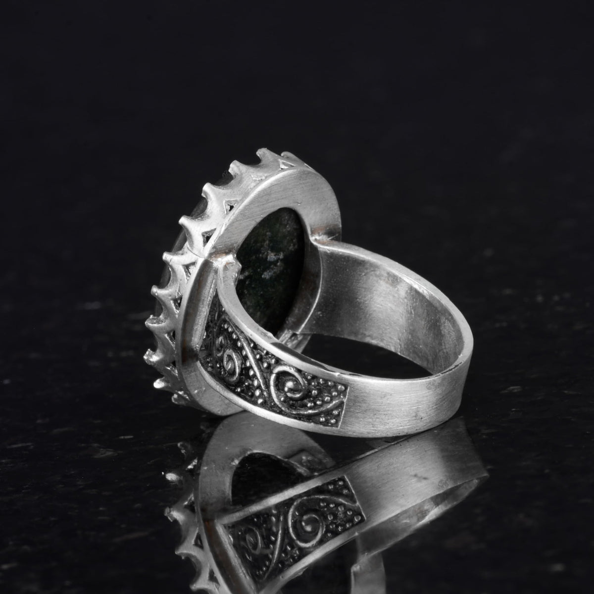 Natural Emerald Stone Ring - 925 Sterling Silver Handmade Ring — 7