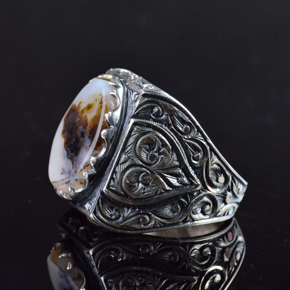 KAMBO Natural Agate 925 Sterling Silver Men's Ring with Yemeni Stone, Intricate Engraved Design, Large Bold Unique Patte