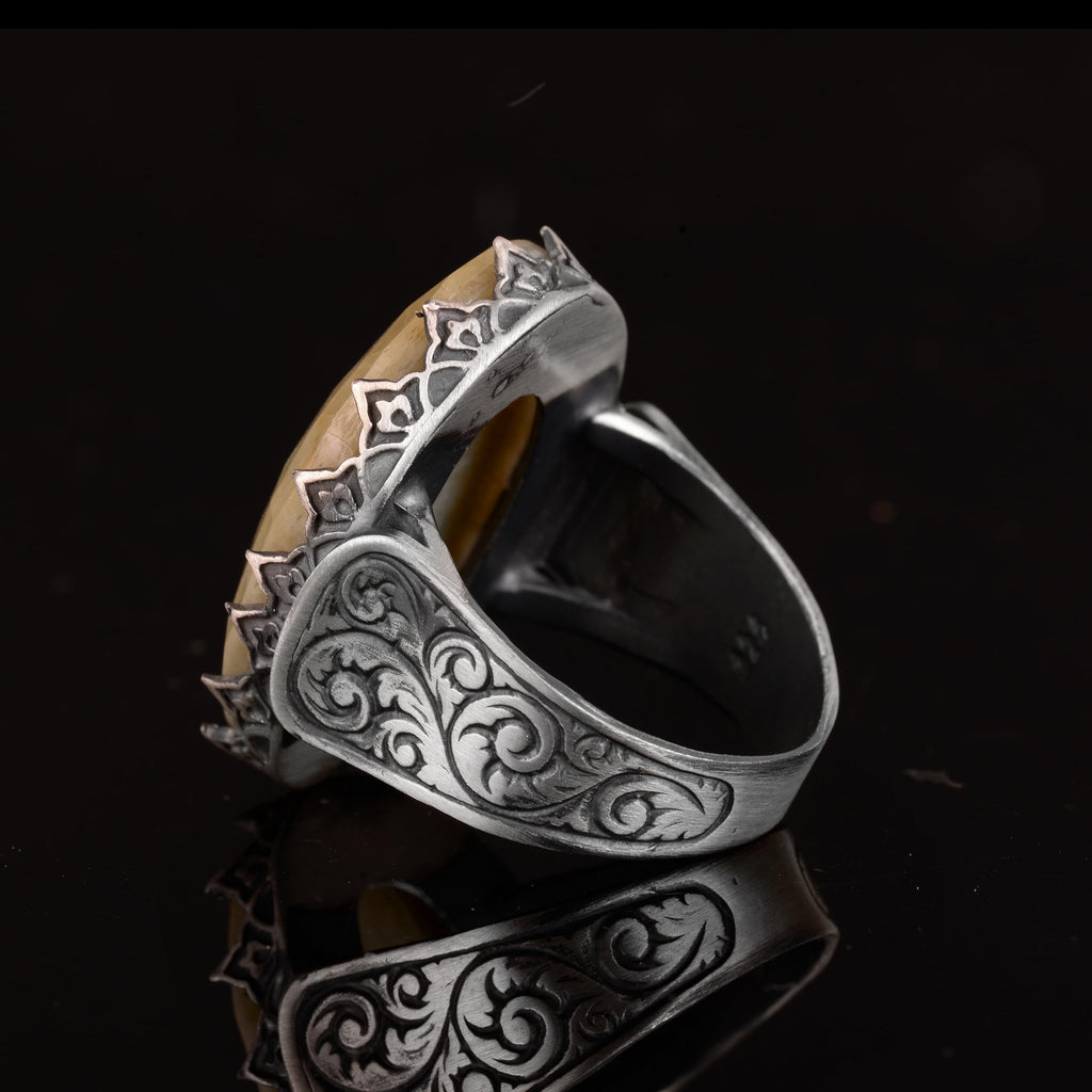 Natural Magnificence Collection: 925 Sterling Silver Men's Ring - Yellow Sapphire Stone — 7