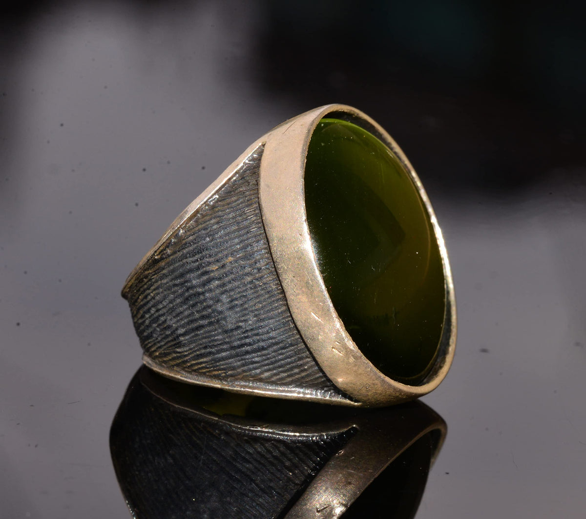 KAMBO Sterling Silver Ring with Large Round Cat's Eye Stone, Handmade 925 Sterling Silver Unisex Statement Ring, Modern 