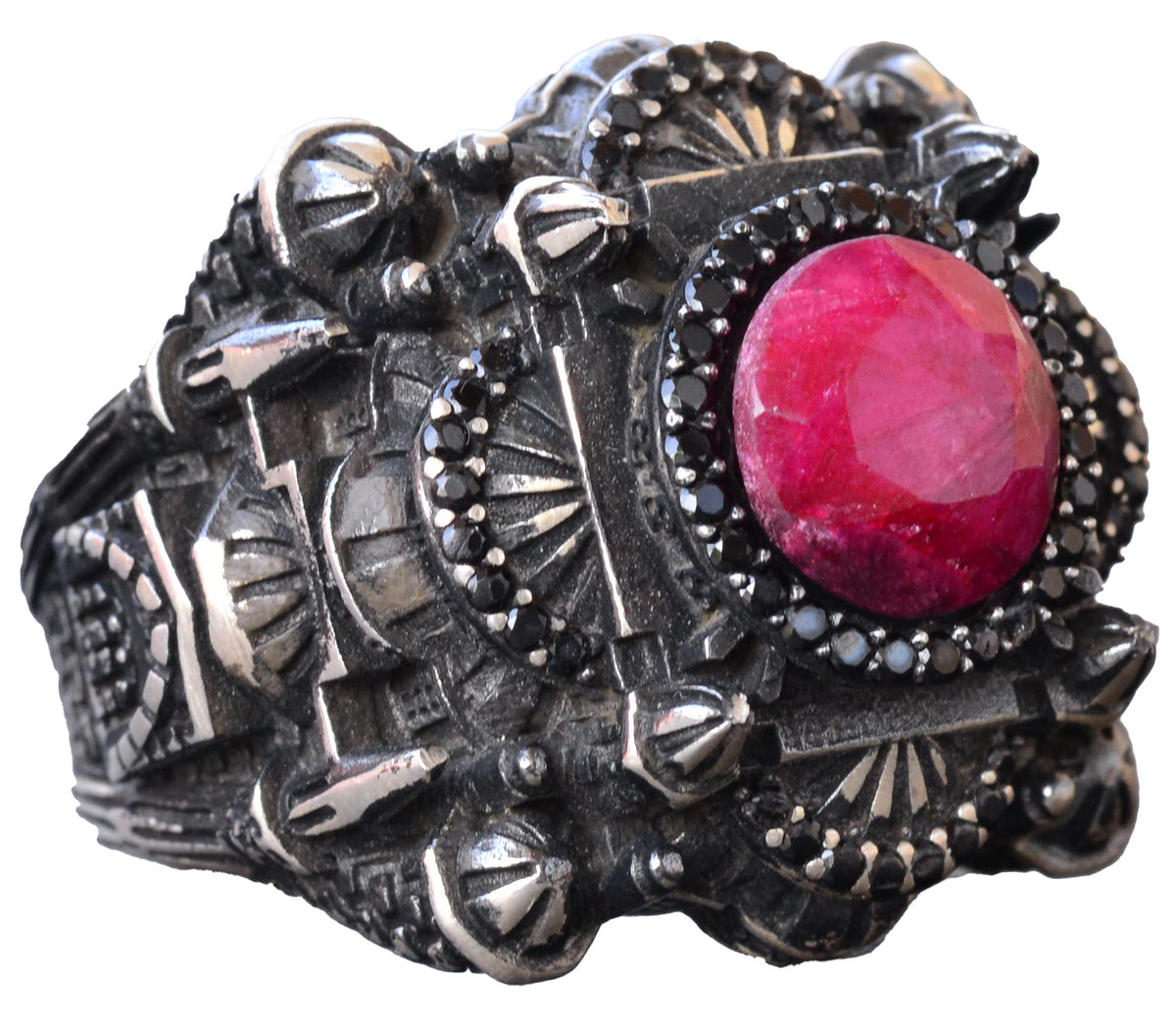 Luxury 925 Sterling Silver Ring - Elegant Design with Emerald Stone