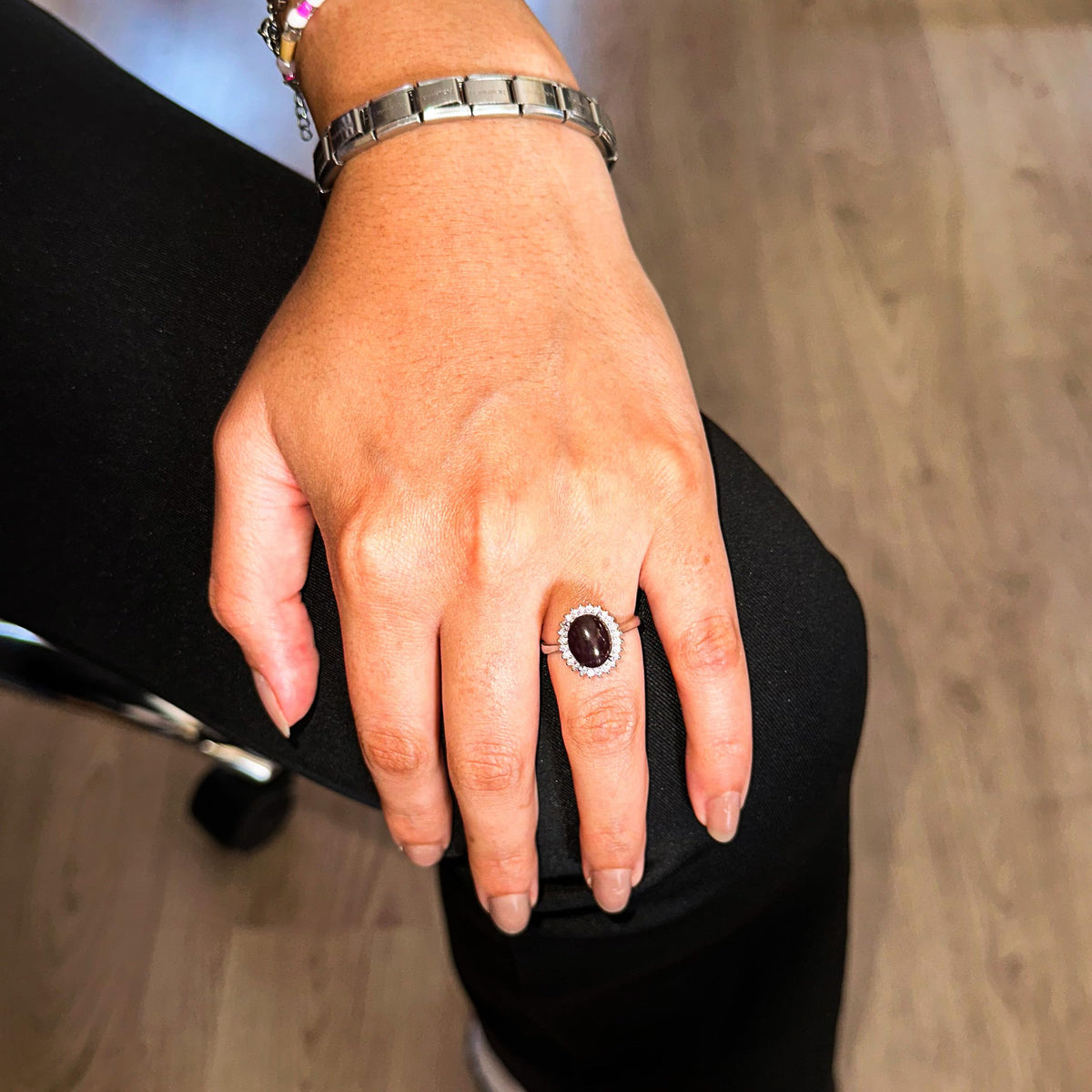 Silver Women's Ring - Natural Star Garnet — 3