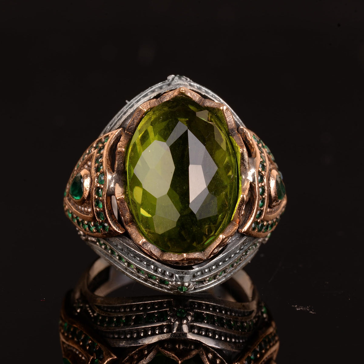 925 Sterling Silver Men's Ring - Set with Peridot Stone — 5