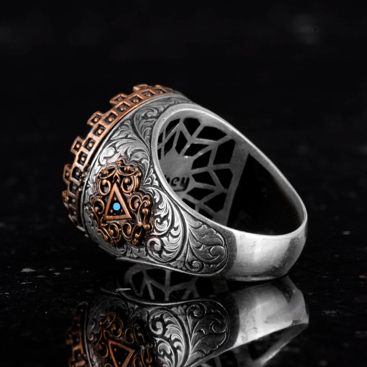 Silver Men's Ring with Natural Turquoise Stone - Vintage Design — 7