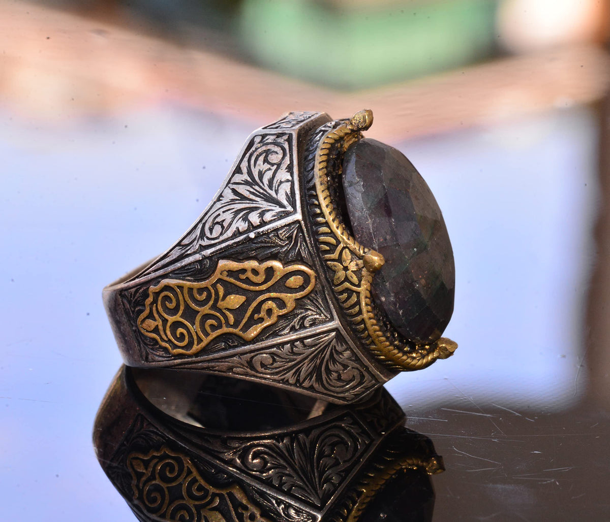 Handmade Vintage Design Emerald Ring - 925 Sterling Silver Men's Ring with Gold Accents (Emerald) — 4