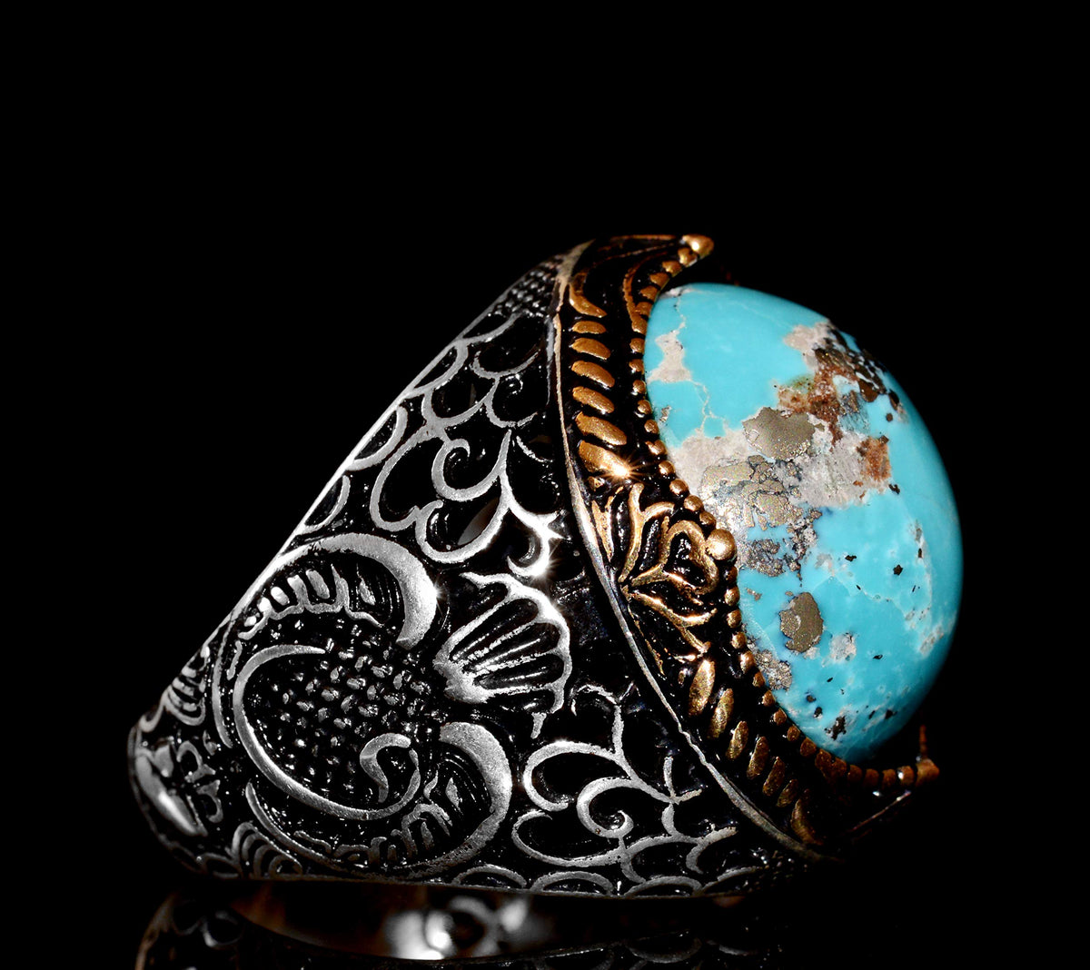 Silver Ring - Gold Highlighted Natural Arizona Turquoise Stone — 4