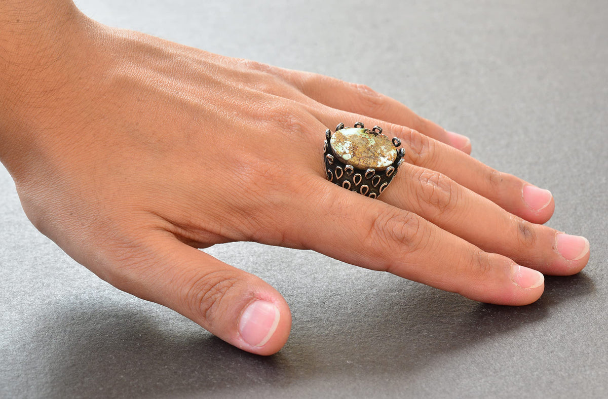 Real Arizona Turquoise Stone Ring - Silver Ring — 6