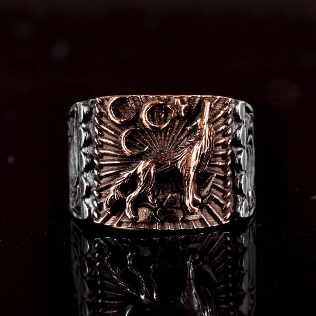 Silver Wolf Ring — 2