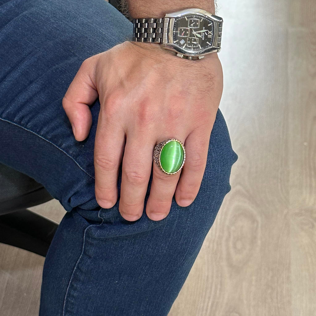 925 Sterling Silver Men's Ring, Large Ring (Light Green Cat's Eye Stone) — 3