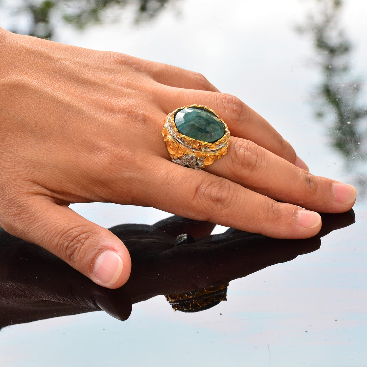 Emerald Stone Men's Ring — 6