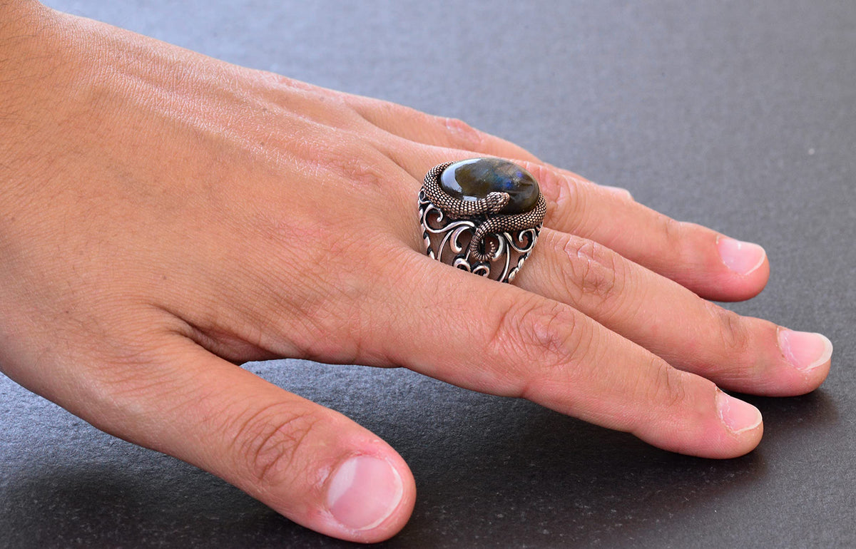 925 Sterling Silver Men's Ring - Handmade Elegance with Natural Labradorite Stone — 6