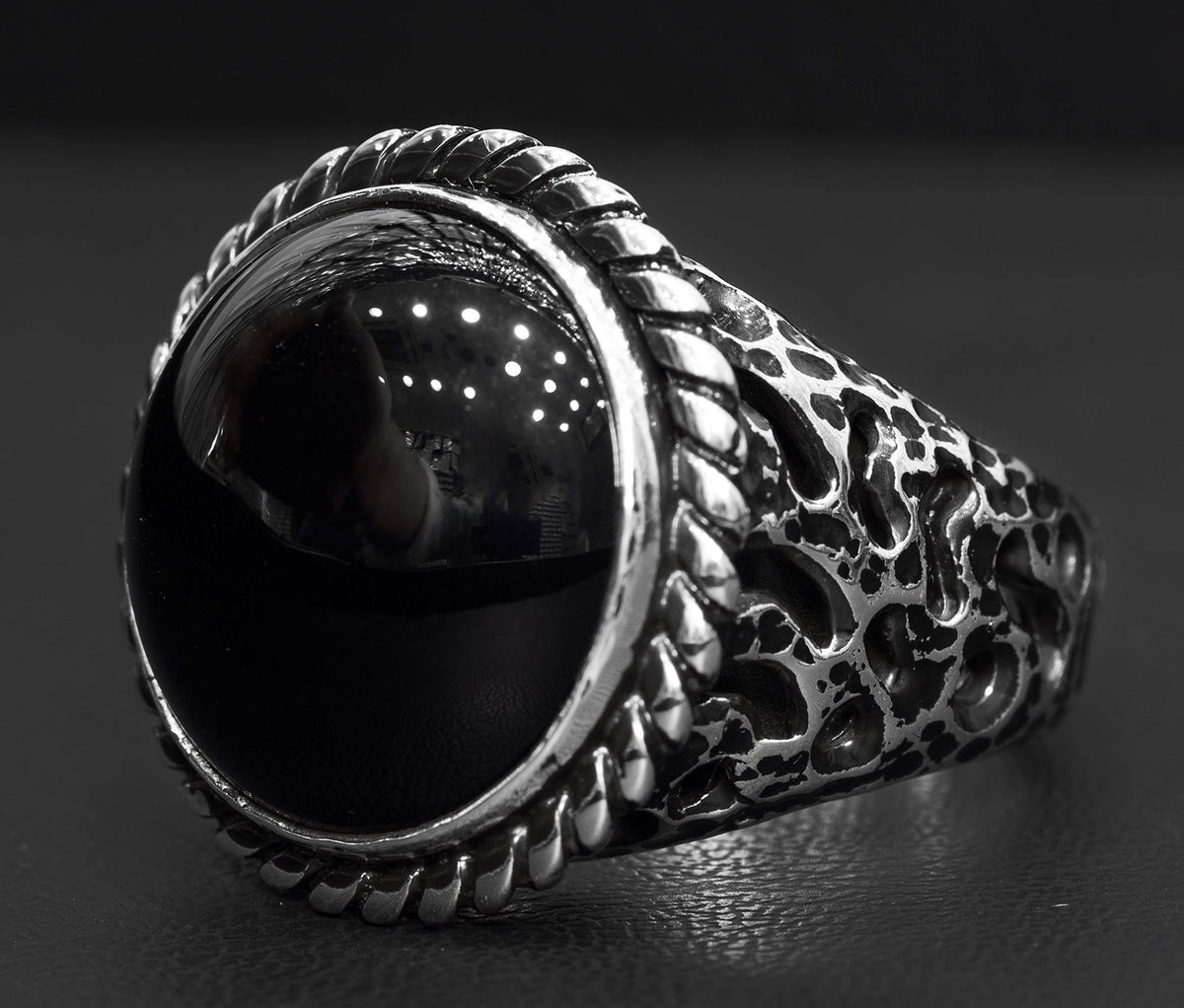 925 Sterling Silver Ring - Bold and Stylish Design with Natural Onyx Stone — 2