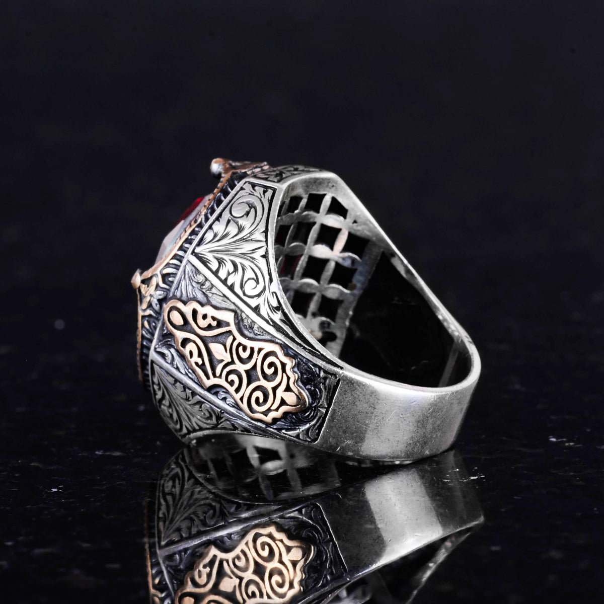 925 Sterling Silver Ring - Colorless Synthetic Stone Ring — 7