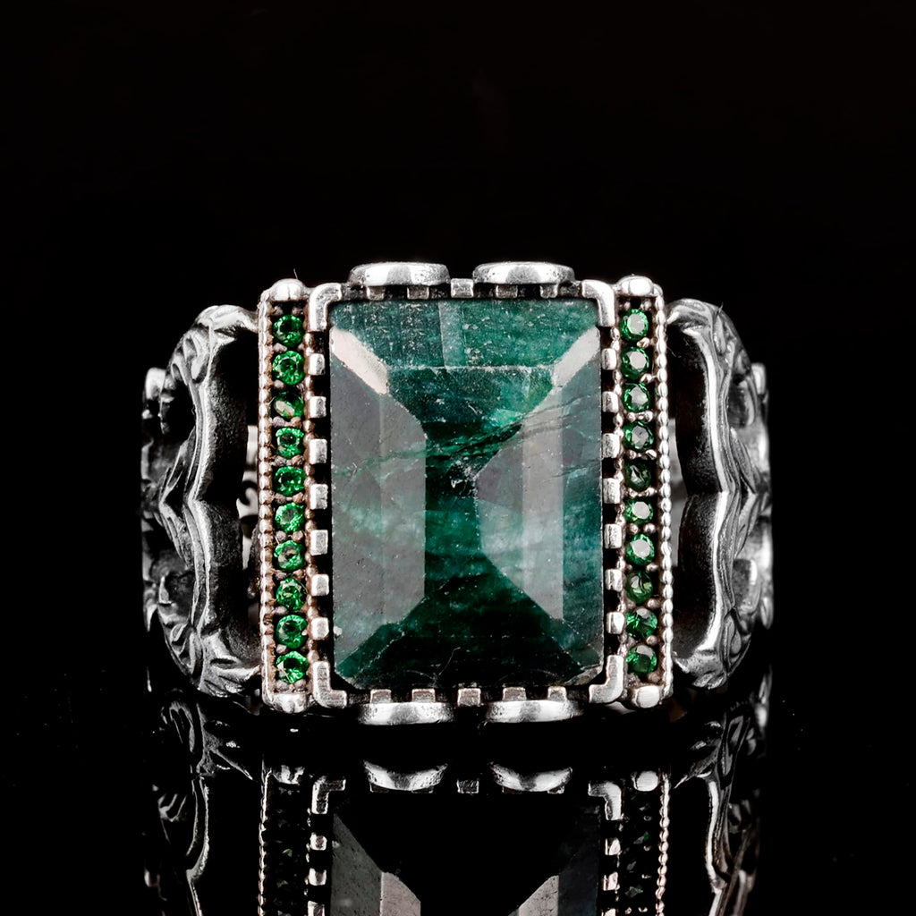925 Sterling Silver Ring - Natural Emerald Stone — 5