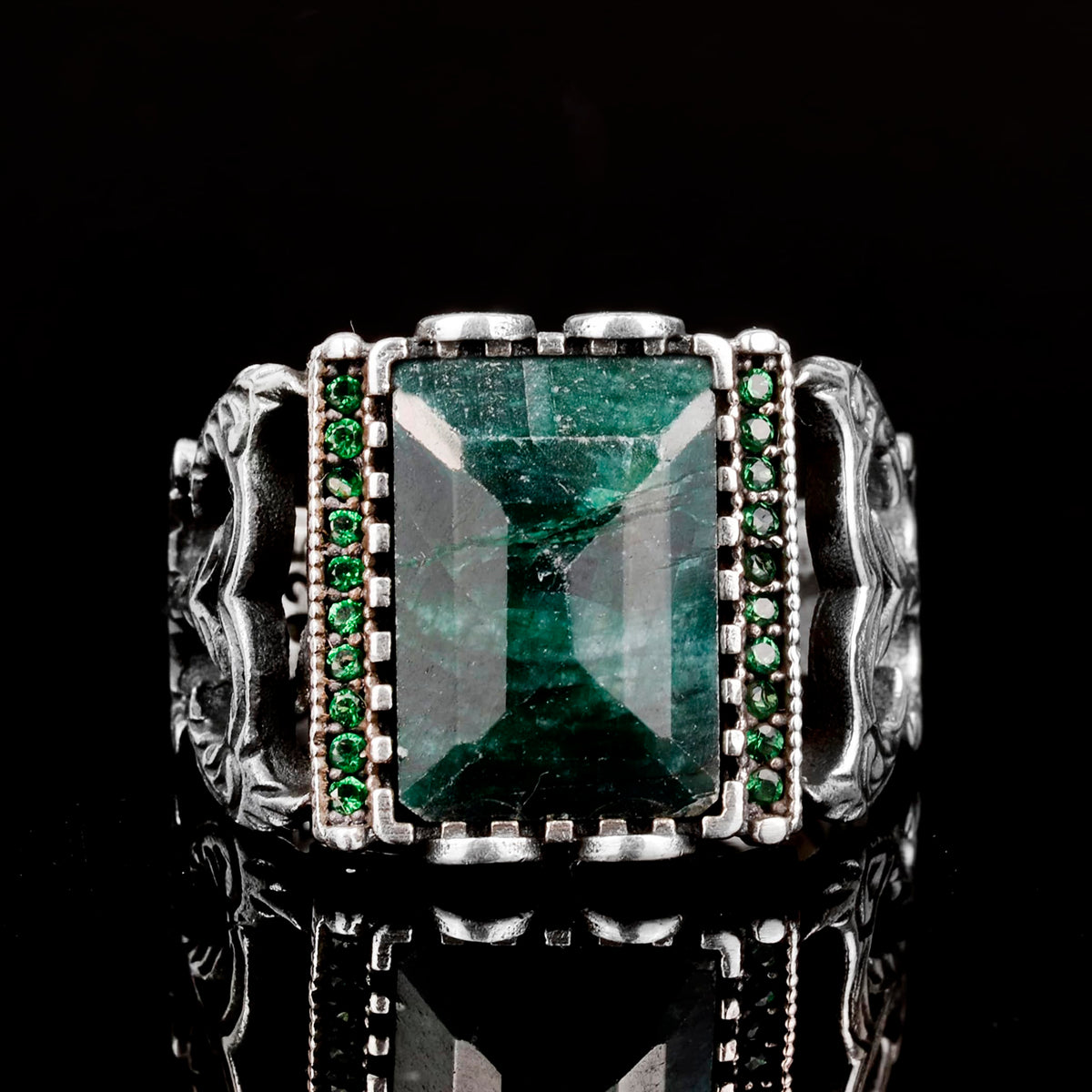 925 Sterling Silver Ring - Natural Emerald Stone — 5