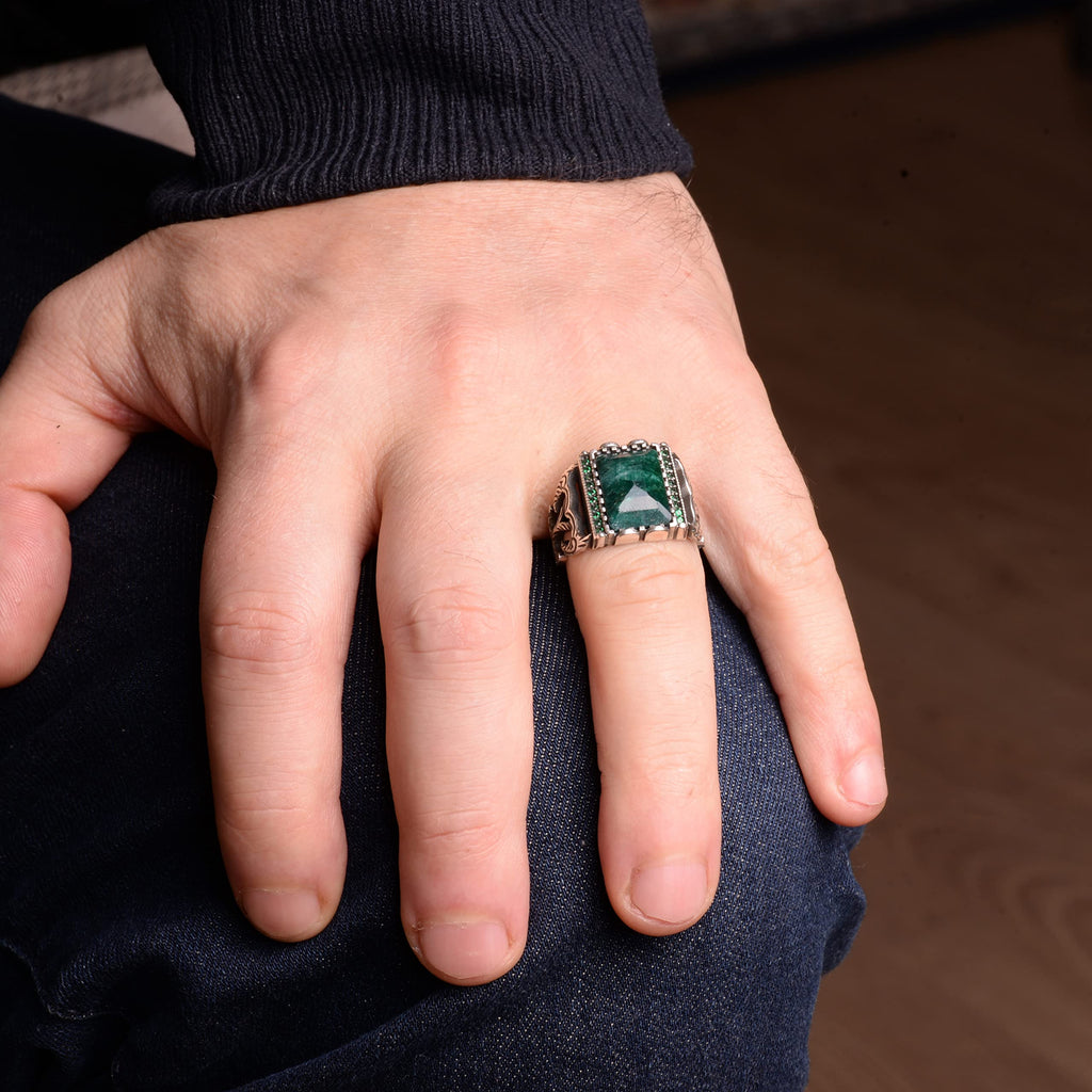 925 Sterling Silver Ring - Natural Emerald Stone — 6