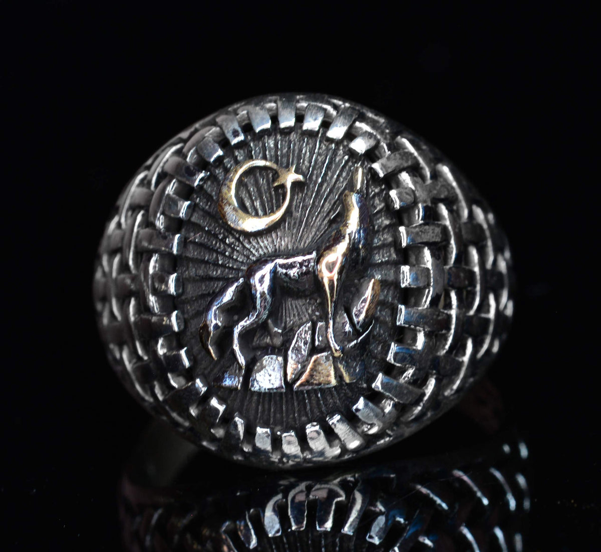KAMBO Handmade 925 Sterling Silver Men's Wolf Design Ring, Vintage Howling Wolf Wildlife Motif Statement Ring, Cocktail 