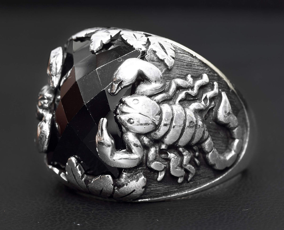 Men's Silver Scorpion Ring - Natural Onyx Stone, Animal Figure Design — 5